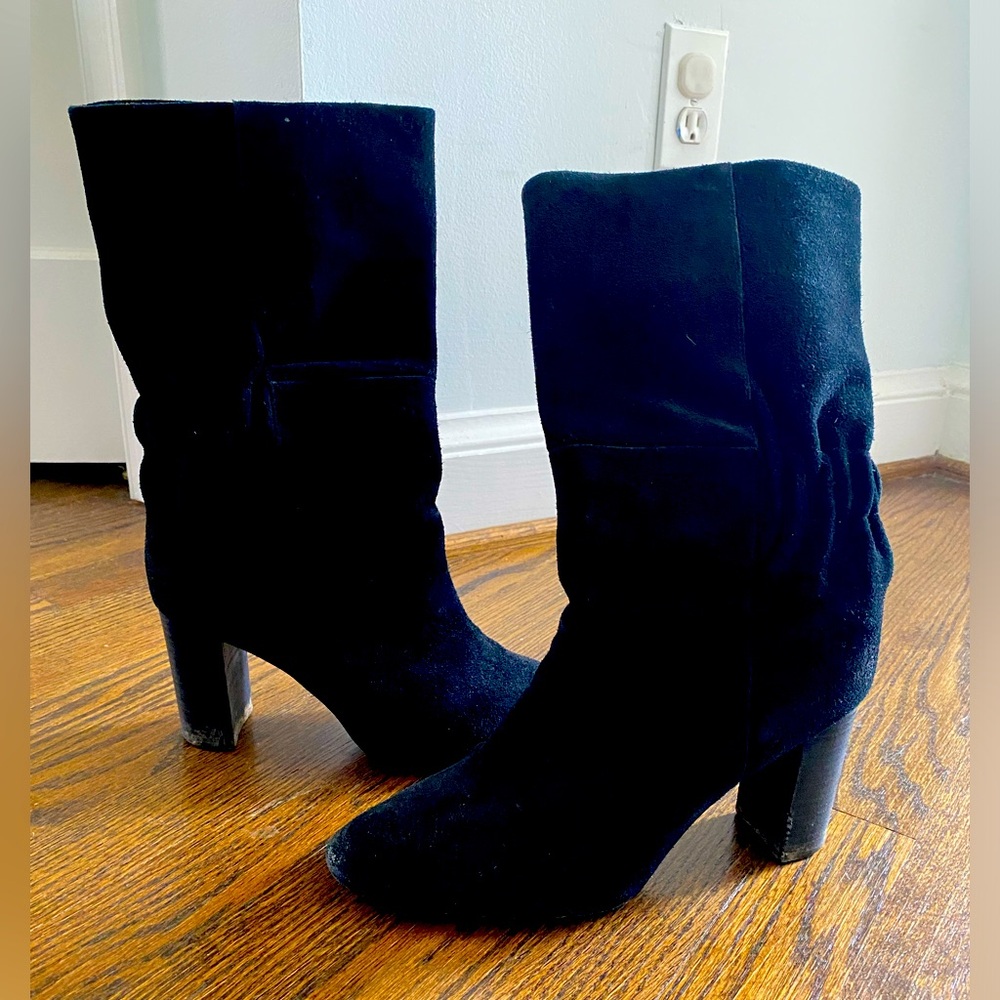 Charles David/Tuckernuck Black Suede MIDI boots